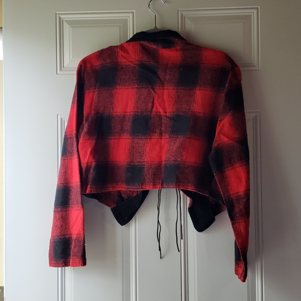 Jacket - Picture 3 of 4